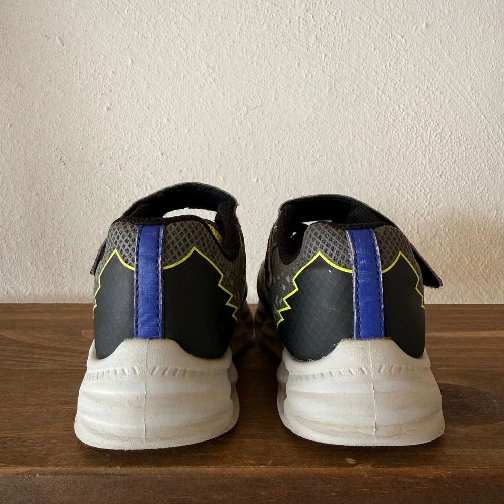 Lot of 2 Skechers Toddler Boys Size 10 S-Lights Light-Up & Dino Rawr Sneakers